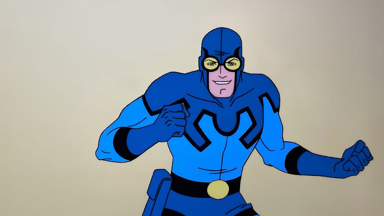 DC Showcase: Besouro Azul