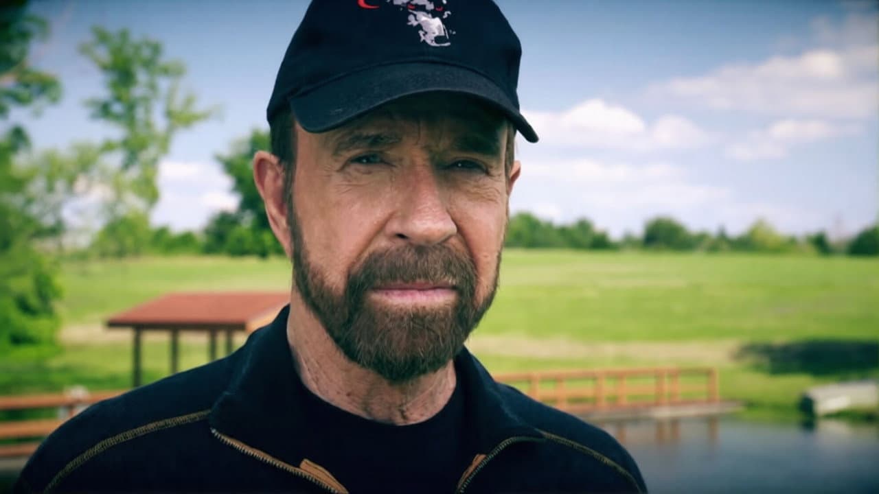 Chuck Norris e Veículos Militares
