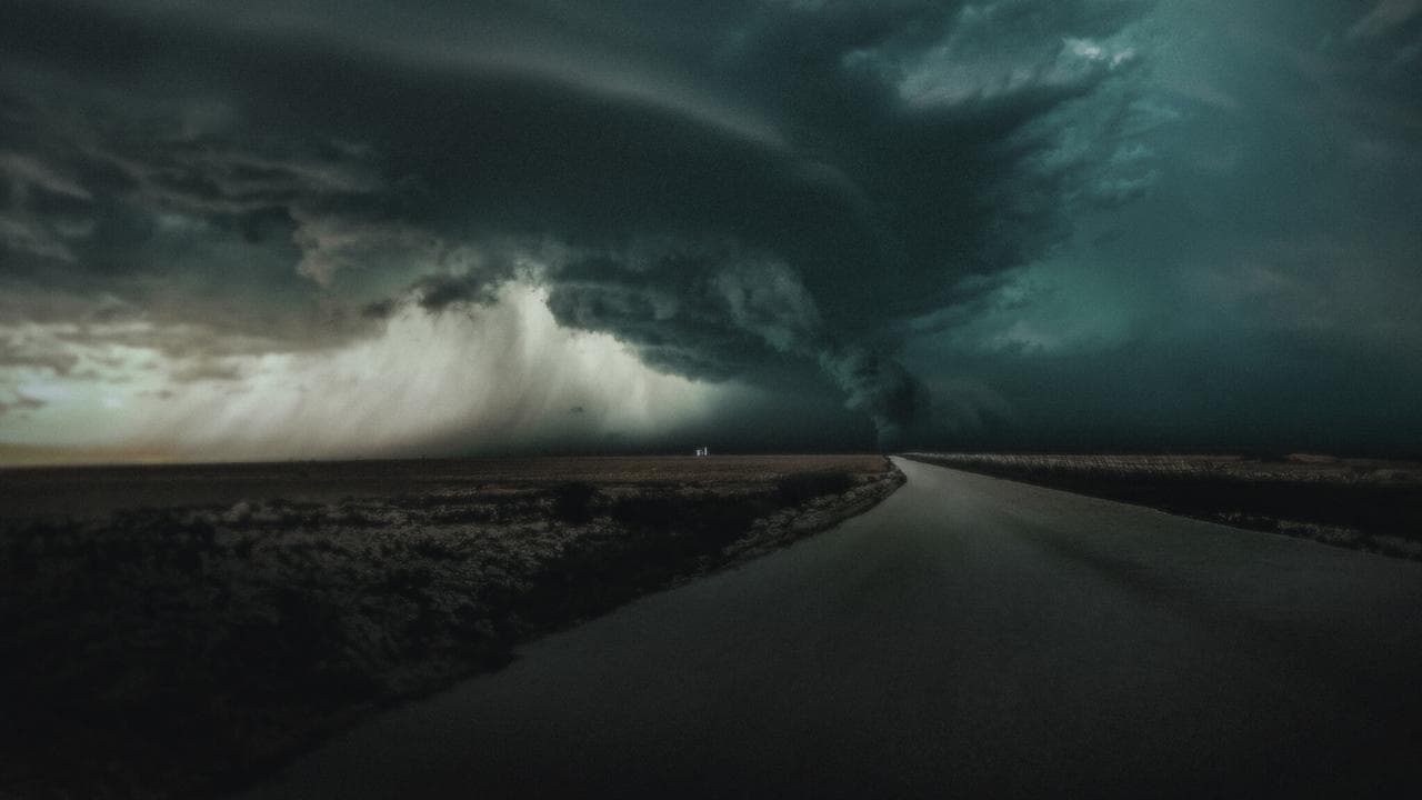 Tornado: Joplin em Ruínas